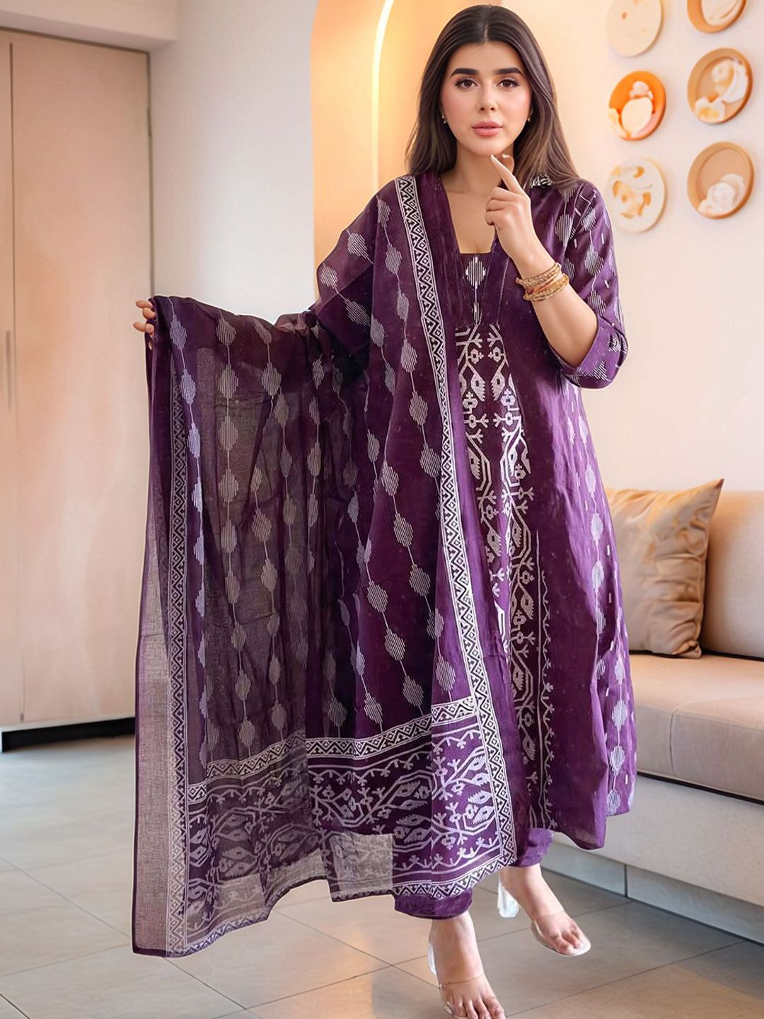 GoSriKi Women Ethnic Motifs Printed Kurta with Trousers & Dupatta