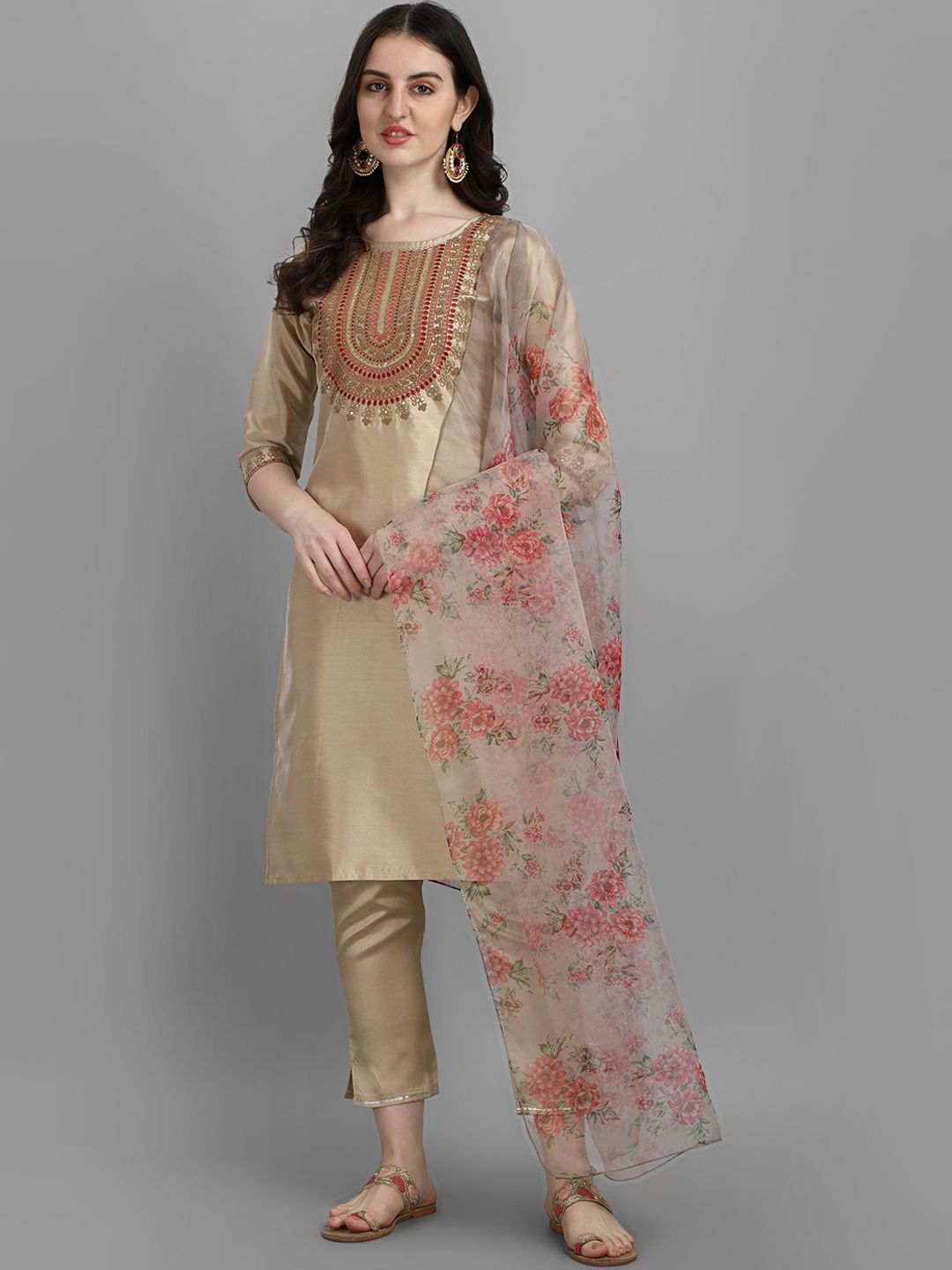 VredeVogel Women Kurta and Trousers Pant Set Pure Silk Blend at ₹ 899/piece | Ladies Dupatta in