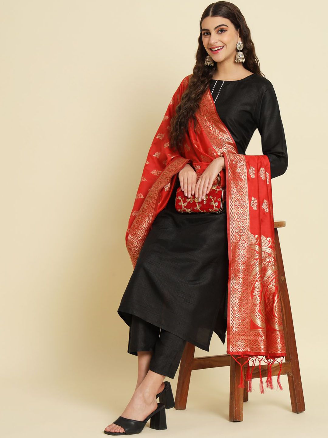 VredeVogel Women's Cotton Silk Blend Straight Kurta with Pant & Dupatta