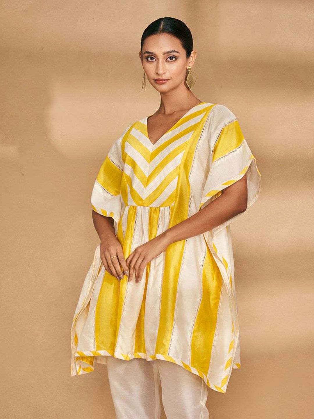 Gulabo by Abu Sandeep Colourblocked Kimono Sleeve Kaftan Longline Top-picture-49