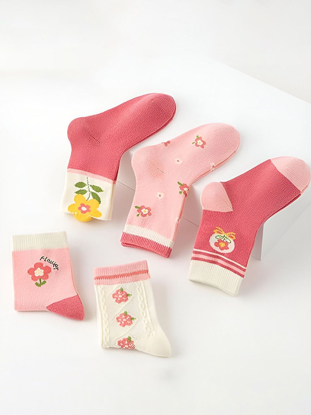 MOMISY Kids Pack Of 5 Patterned Ankle Length Socks-image-47
