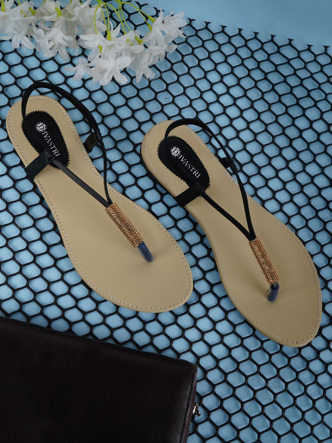 DIVASTRI Women Open Toe Flats-image-46