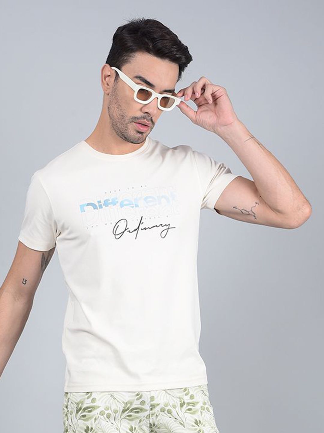 Crimsoune Club Typography Printed Round Neck Short Sleeves T-shirt-picture-28