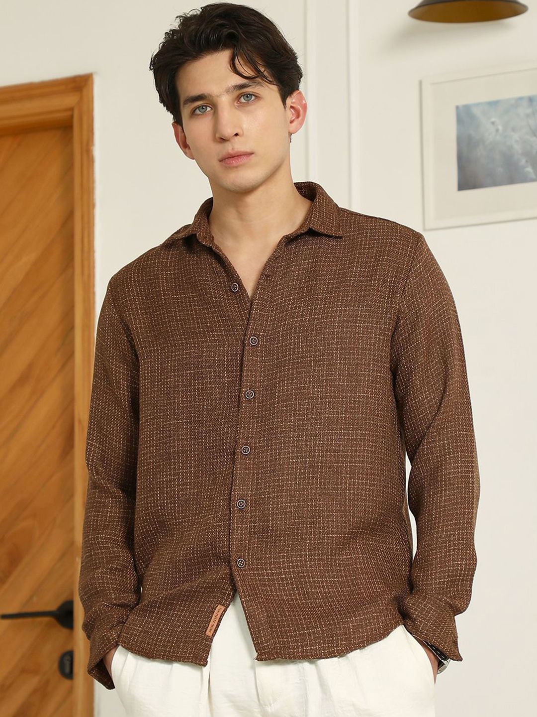 Campus Sutra Comfort Textured Spread Collar Casual Shirt-picture-19