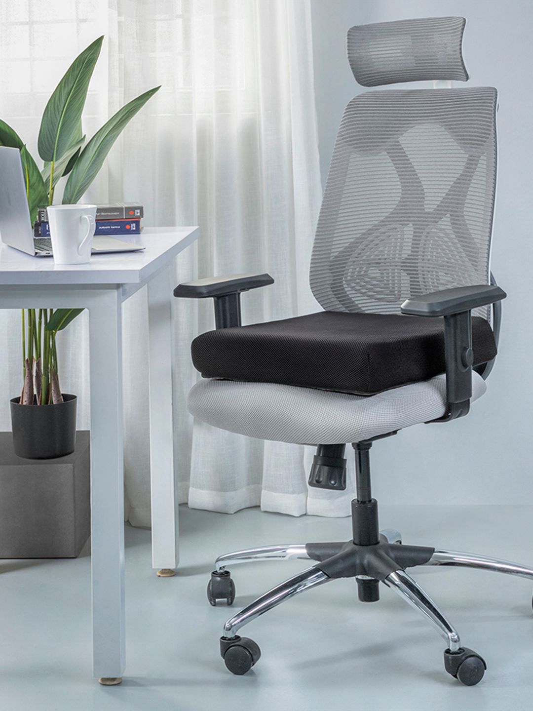 wakefit Black & Grey Square Orthopedic Office Chair Seat Pad Cushion-picture-40