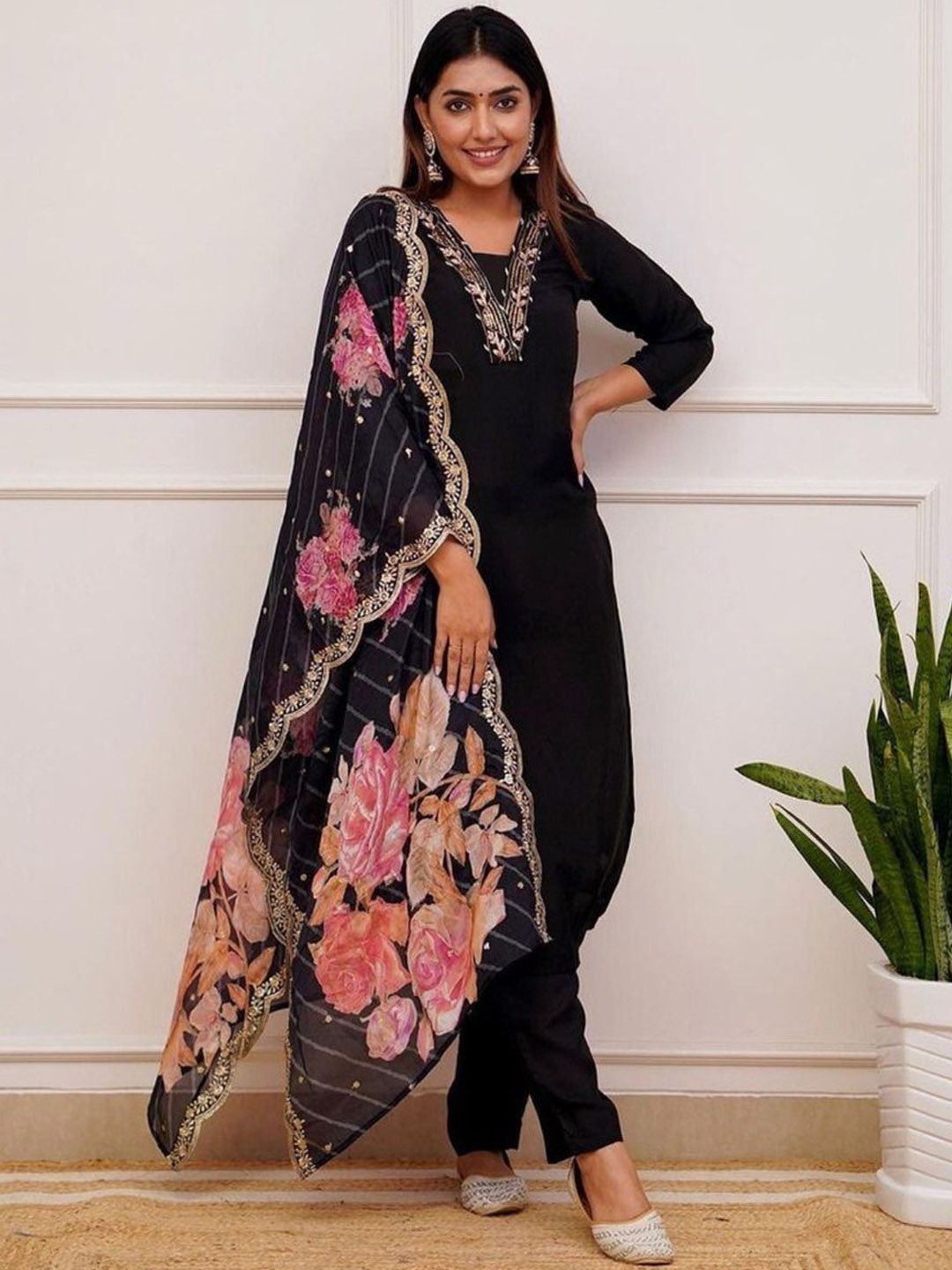 TRAHIMAM Floral Yoke Design V-Neck Chanderi Silk Straight Kurta With Trousers & Dupatta