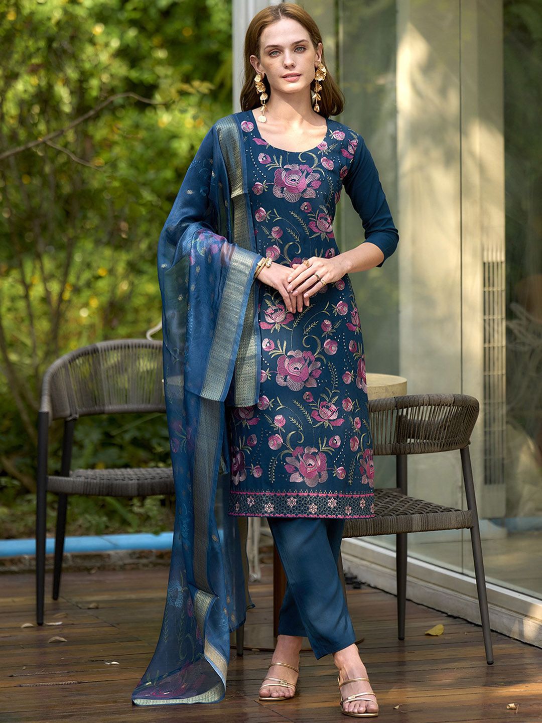 Siya Fashion Floral Embroidered Thread Work Straight Kurta With Trousers And Dupatta