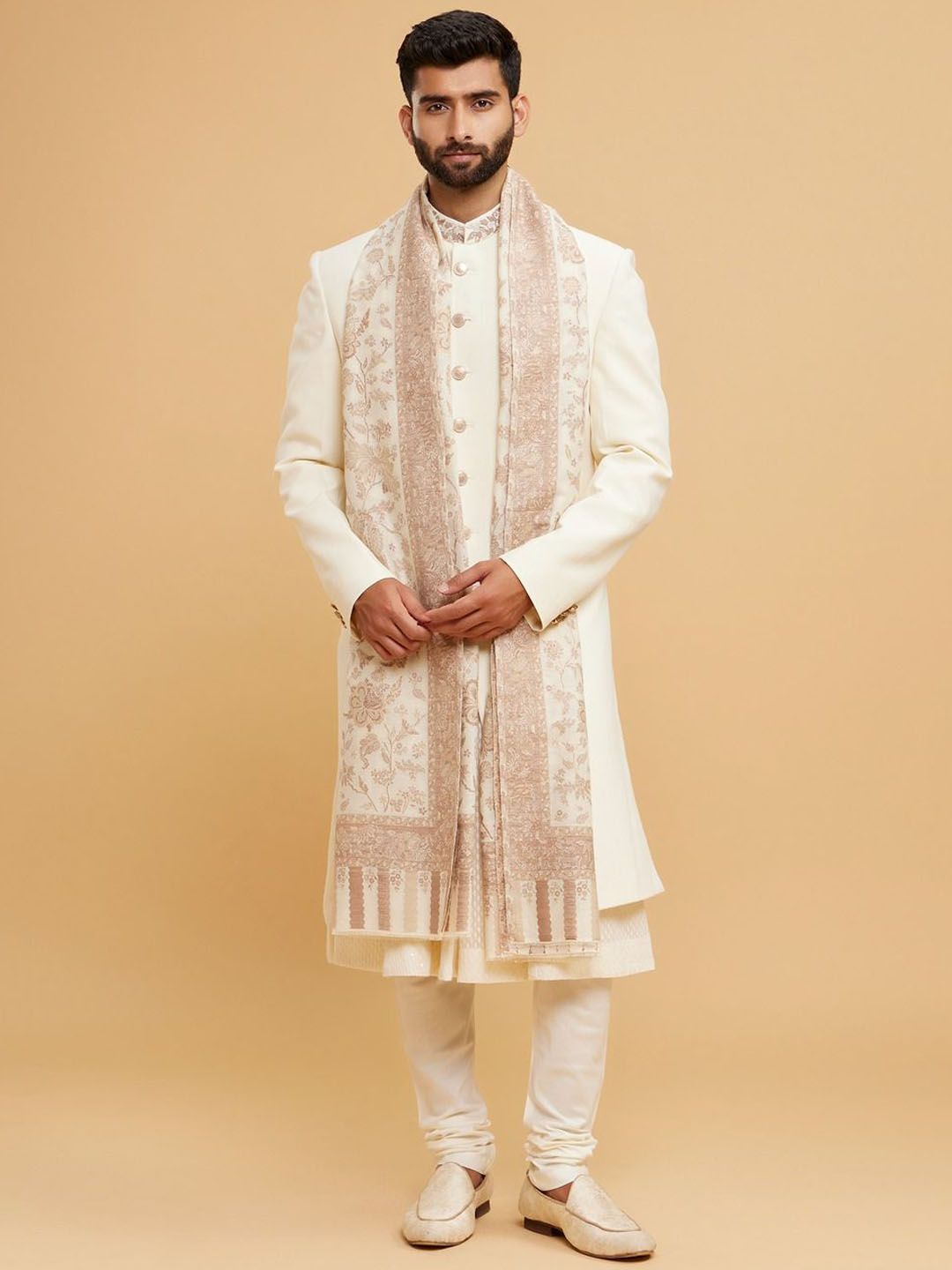 Twamev Men Embroidered Mandarin Collar Sherwani Set With Dupatta-picture-28