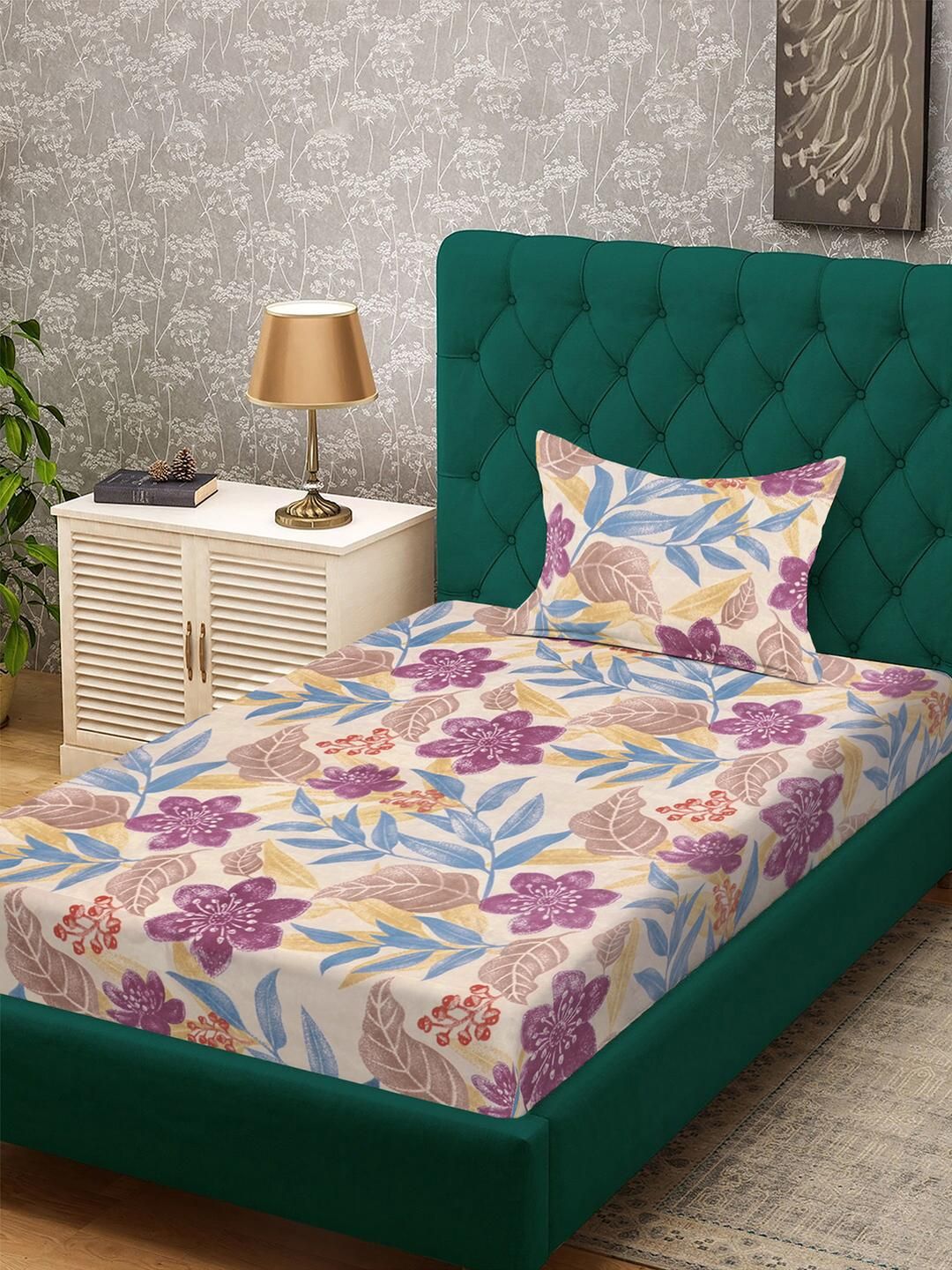 KLOTTHE Multicoloured Floral 300 TC Single Bedsheet with 1 Pillow Covers-picture-34