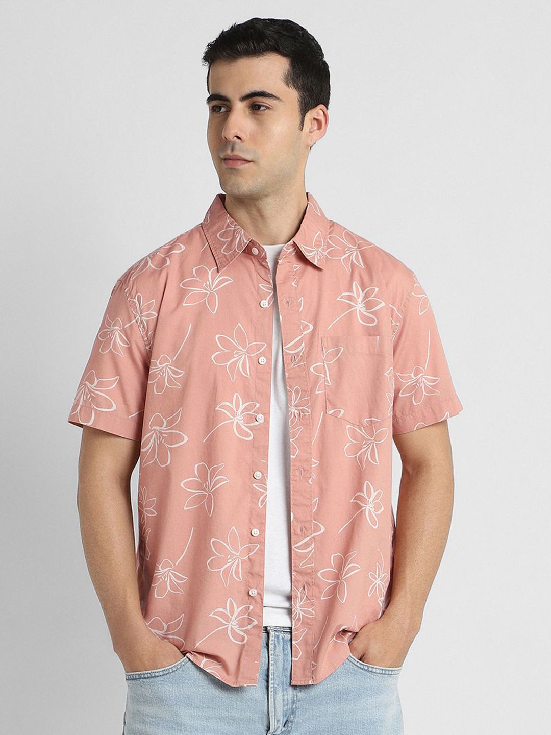 AMERICAN EAGLE OUTFITTERS Floral Printed Spread Collar Cotton Casual Shirt-picture-18