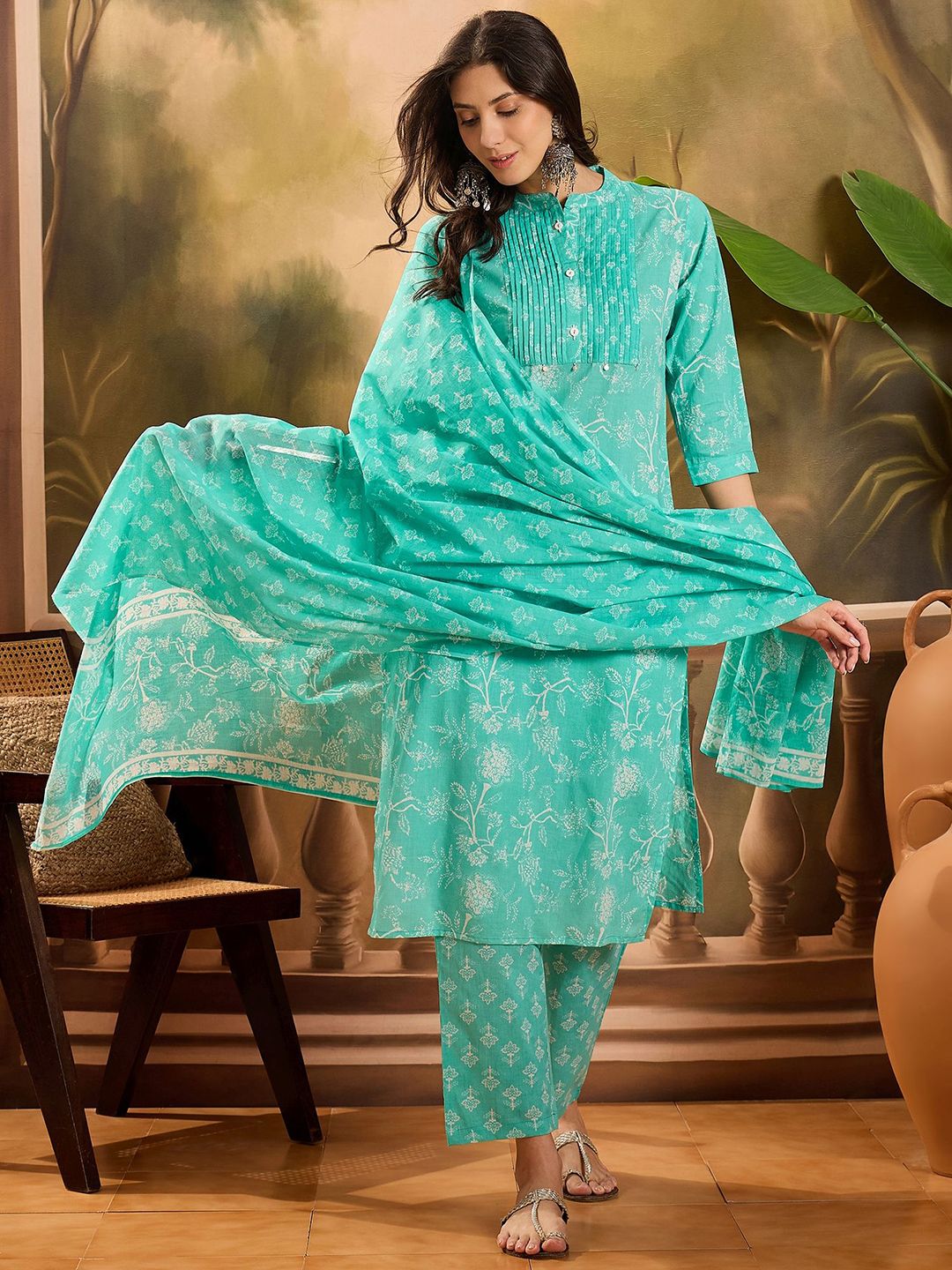 Sangria Floral Printed Mandarin Collar Pure Cotton Straight Kurta With Trouser And Dupatta-picture-12