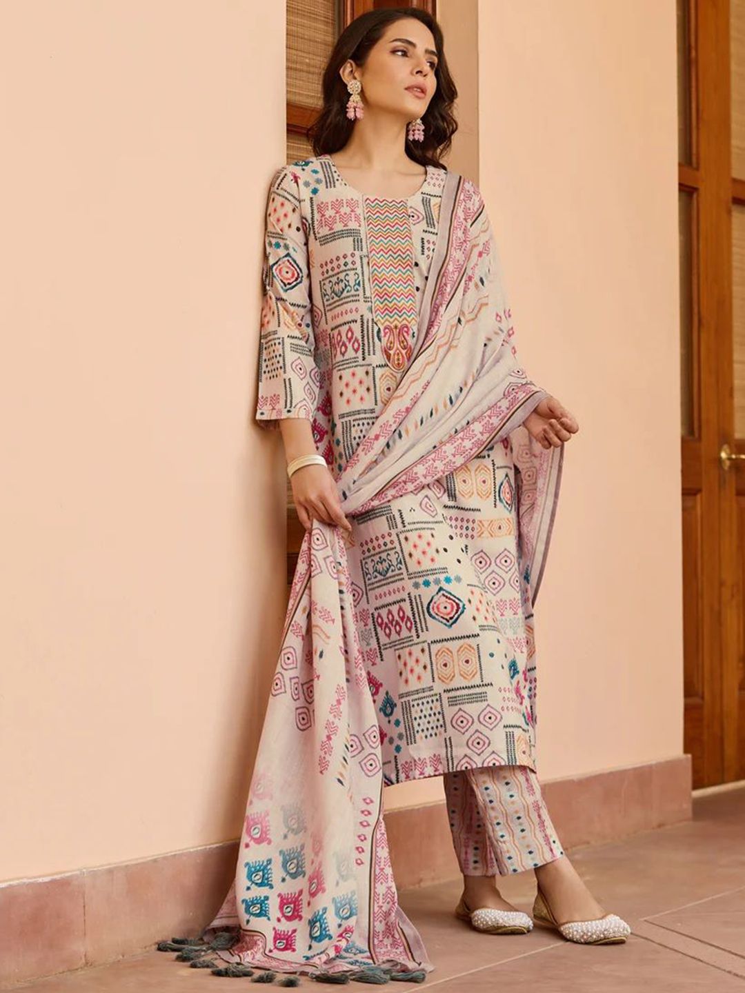 PEENGAX Women Printed Regular Pure Cotton Kurta with Trousers & Dupatta