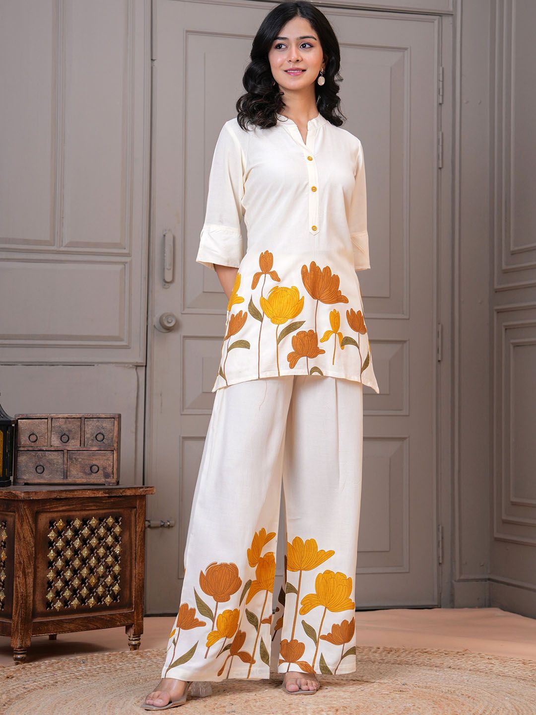 KALINI Women Floral Printed Mandarin Collar Kurti with Palazzos