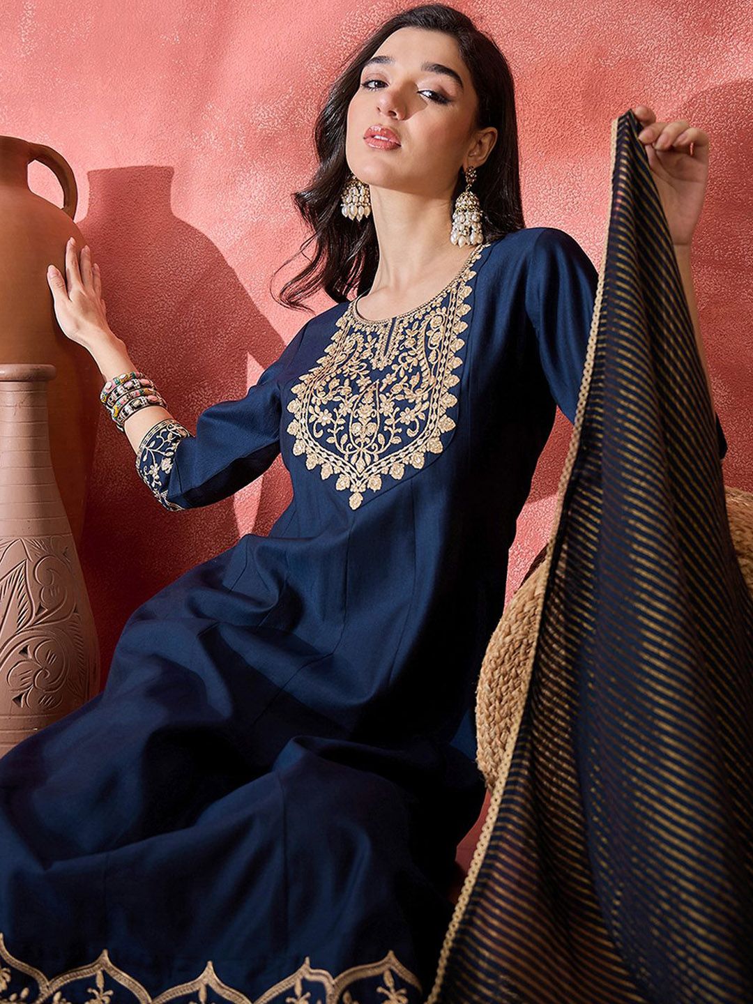 Sangria Women Floral Embroidered Kurta with Trousers & Dupatta