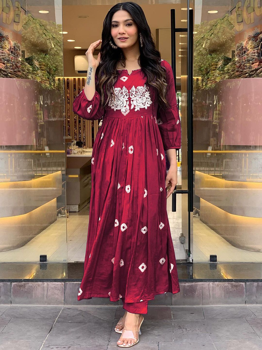 Anni Designer Floral Embroidered Notch Neck Thread Work Kurta With Trousers