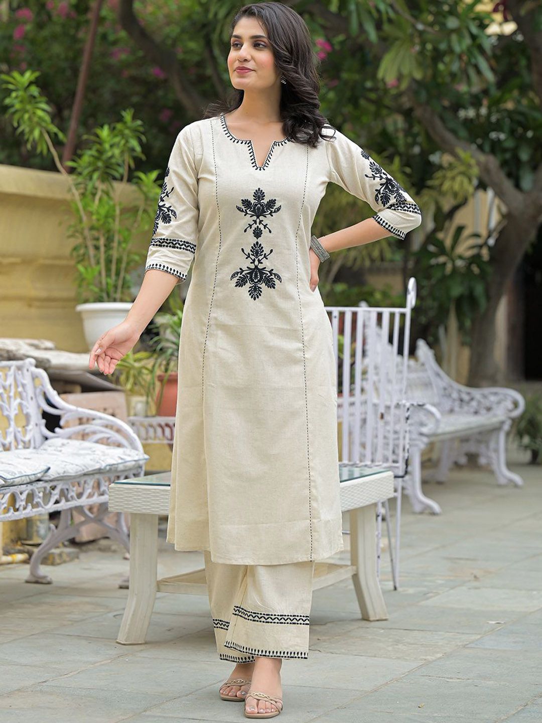 Divena Floral Yoke Design Thread Work Pure Cotton A-Line Kurta With Trousers