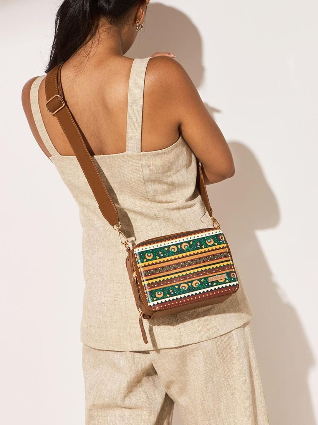 Chumbak Geometric Printed PU Structured Sling Bag with Fringed-image-17