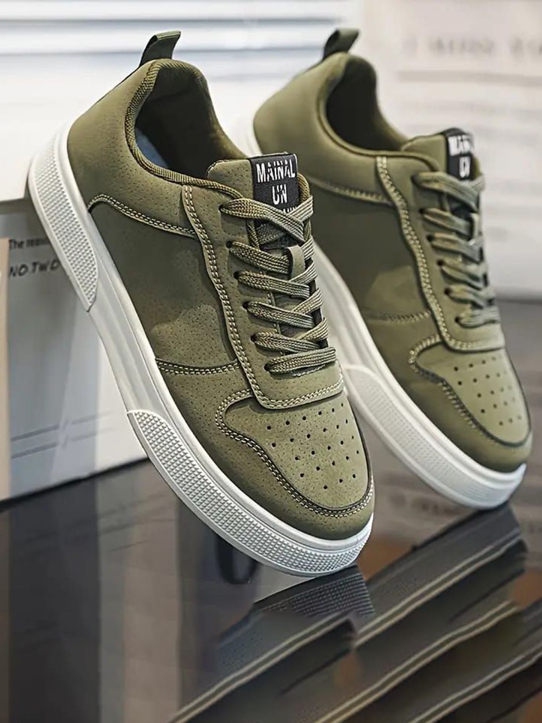 blue pop Men Lightweight Suede Skate Shoes-picture-22