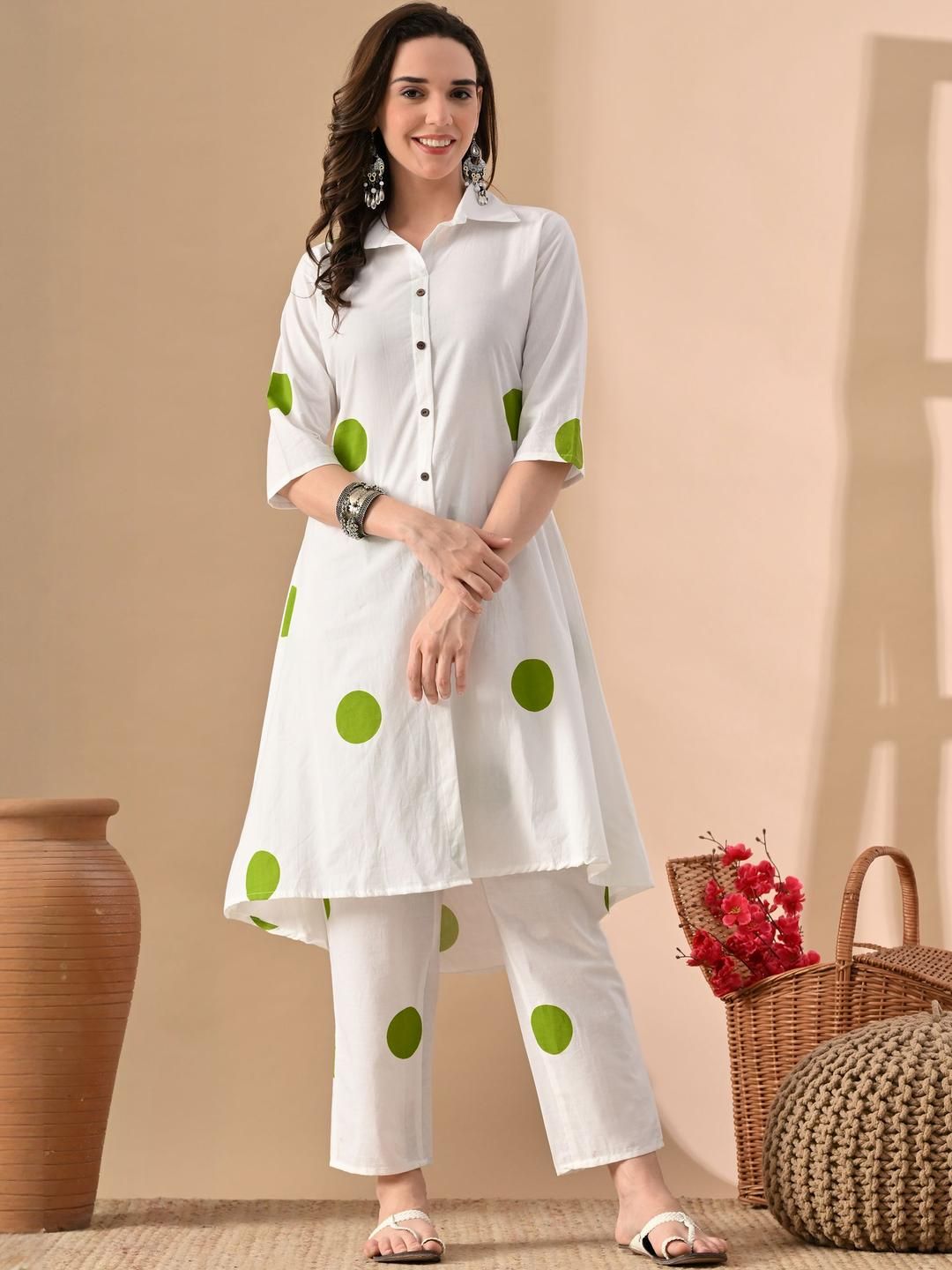 Jaipuri Fashionista Green & White Women Printed Pure Cotton Kurta with Trousers