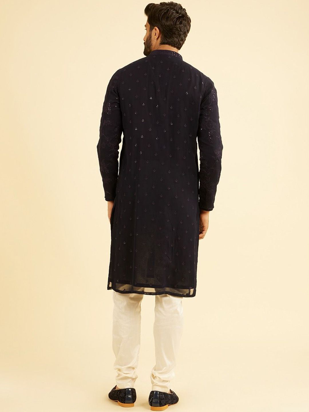 Men Purple Embroidered Sequinned Kurta With Churidar