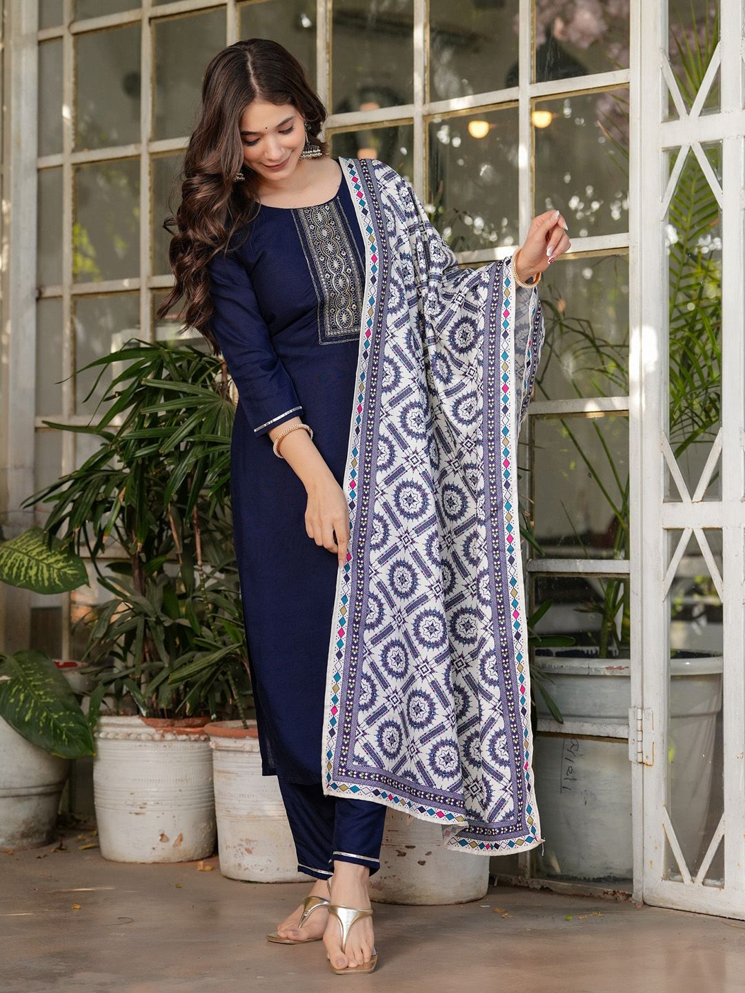 CaniBani Women Ethnic Motifs Printed Kurta with Trousers & Dupatta