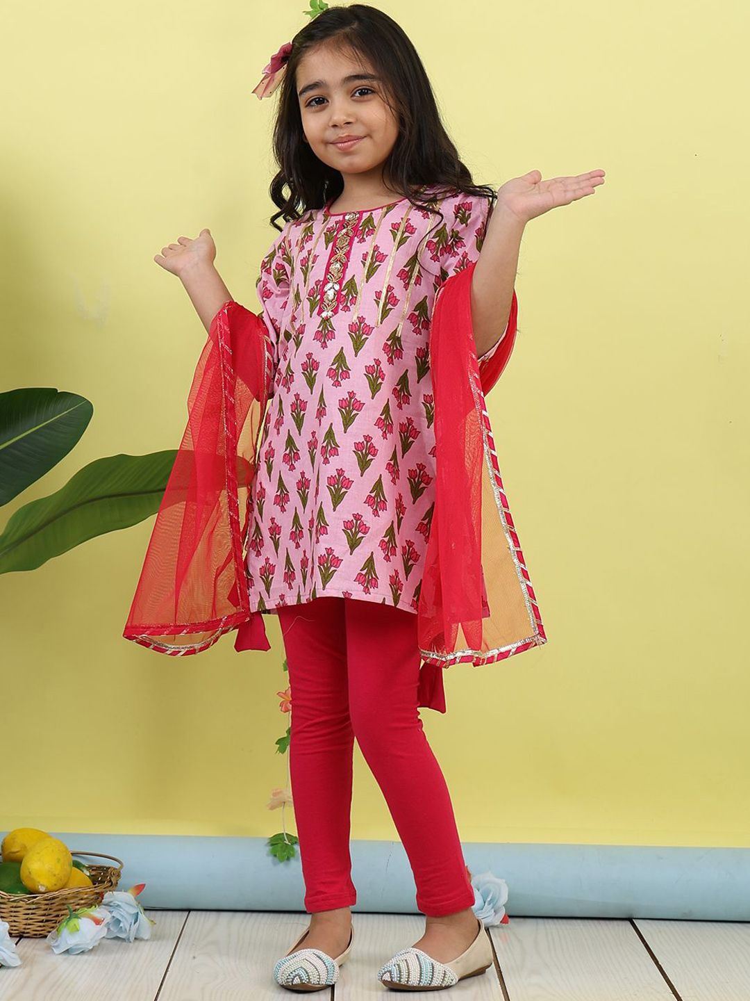 Sangria Girls Floral Printed Pure Cotton Sequinned Straight Kurti With Leggings & Dupatta-picture-11