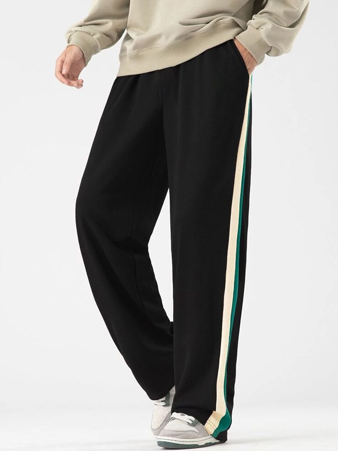 Maniac Men Cotton Baggy Mid-Rise Track Pants-image-15