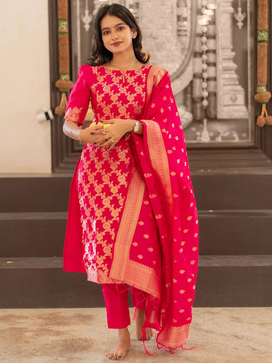 Moda Rapido Women Regular Kurti with Dhoti Pants & With Dupatta