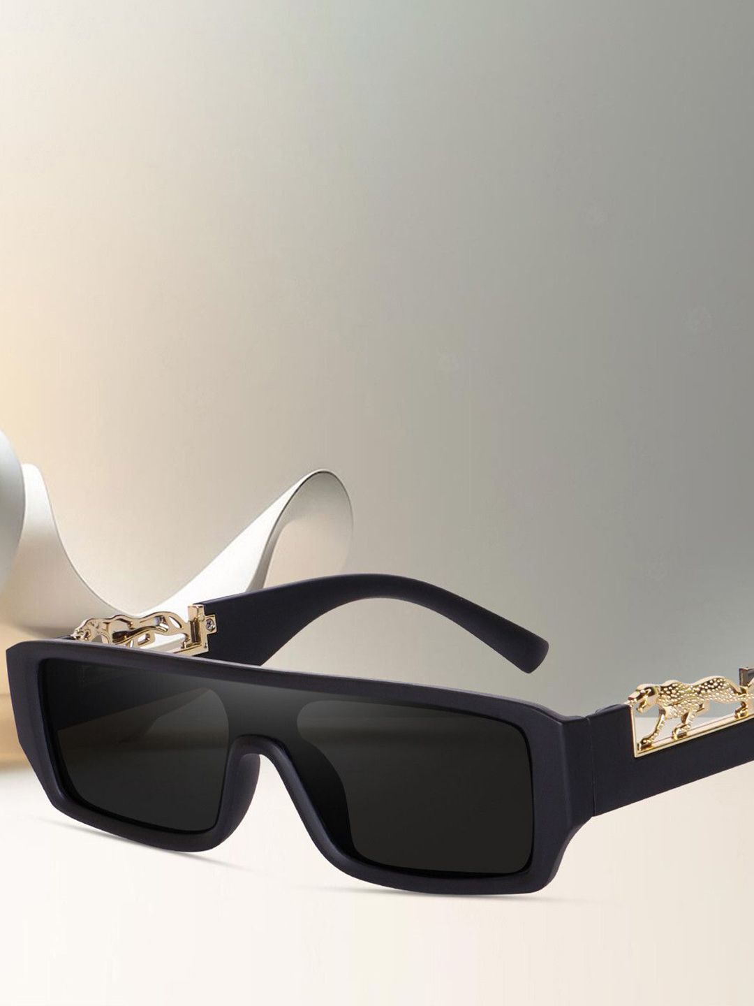 LEGEND EYEWEAR Unisex Black Lens & Black Shield Sunglasses with-image-16