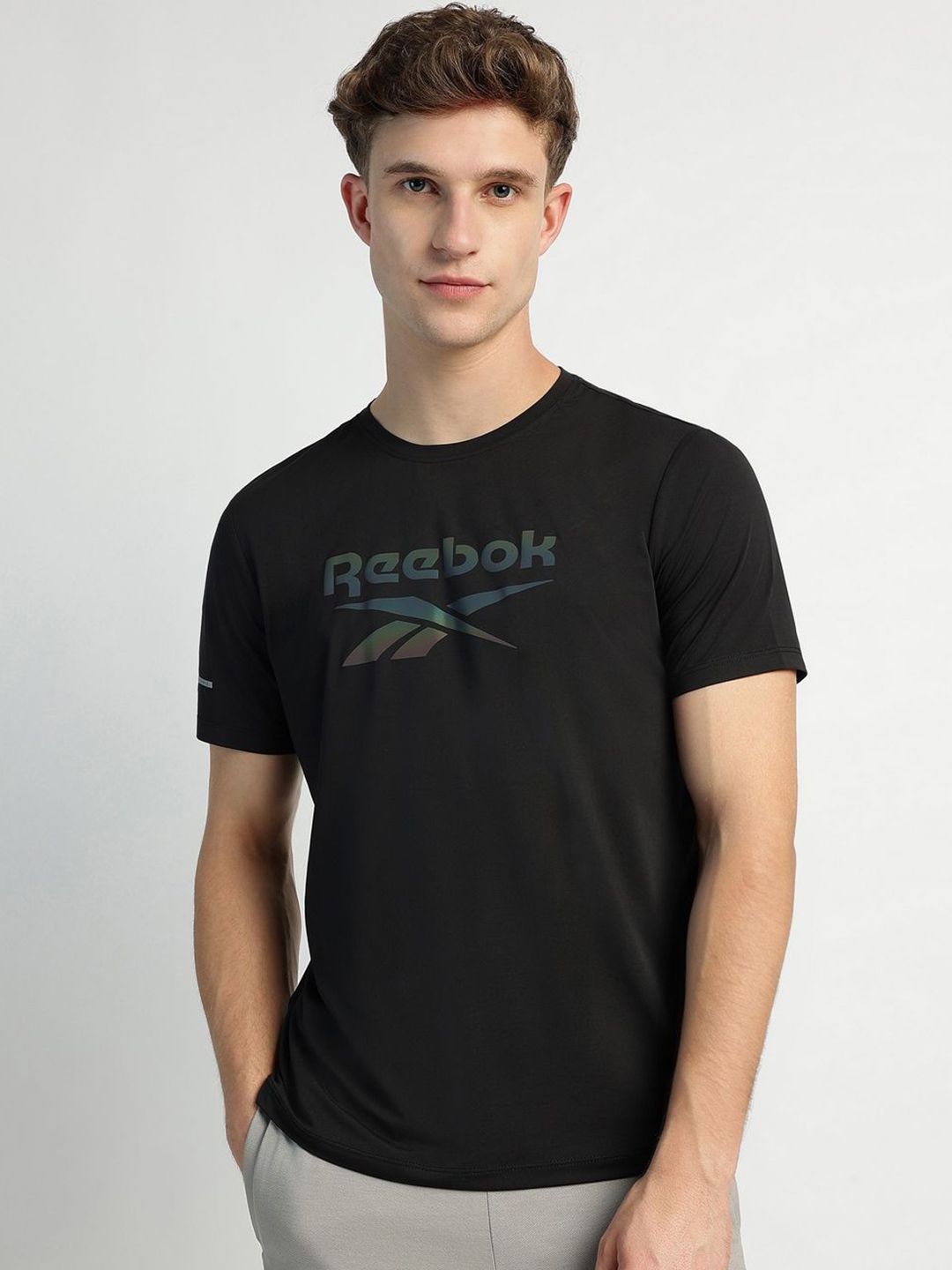Reebok Men Solid Round Neck T-shirt-picture-23