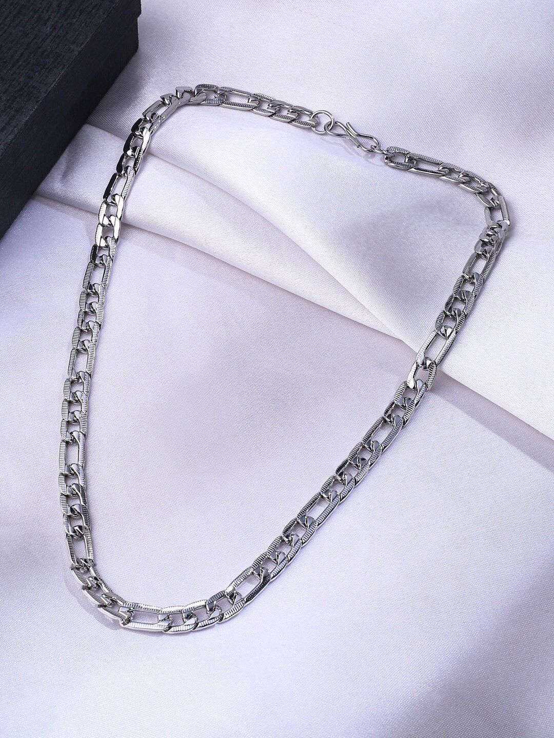 The Roadster Lifestyle Co Men Rhodium-Plated Linked Chain Necklace-picture-33