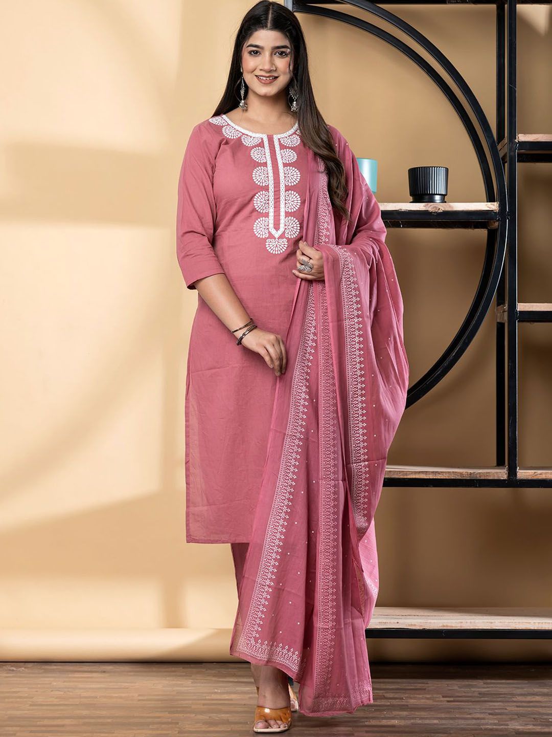 Readiprint Women Floral Printed Kurta with Trousers & Dupatta