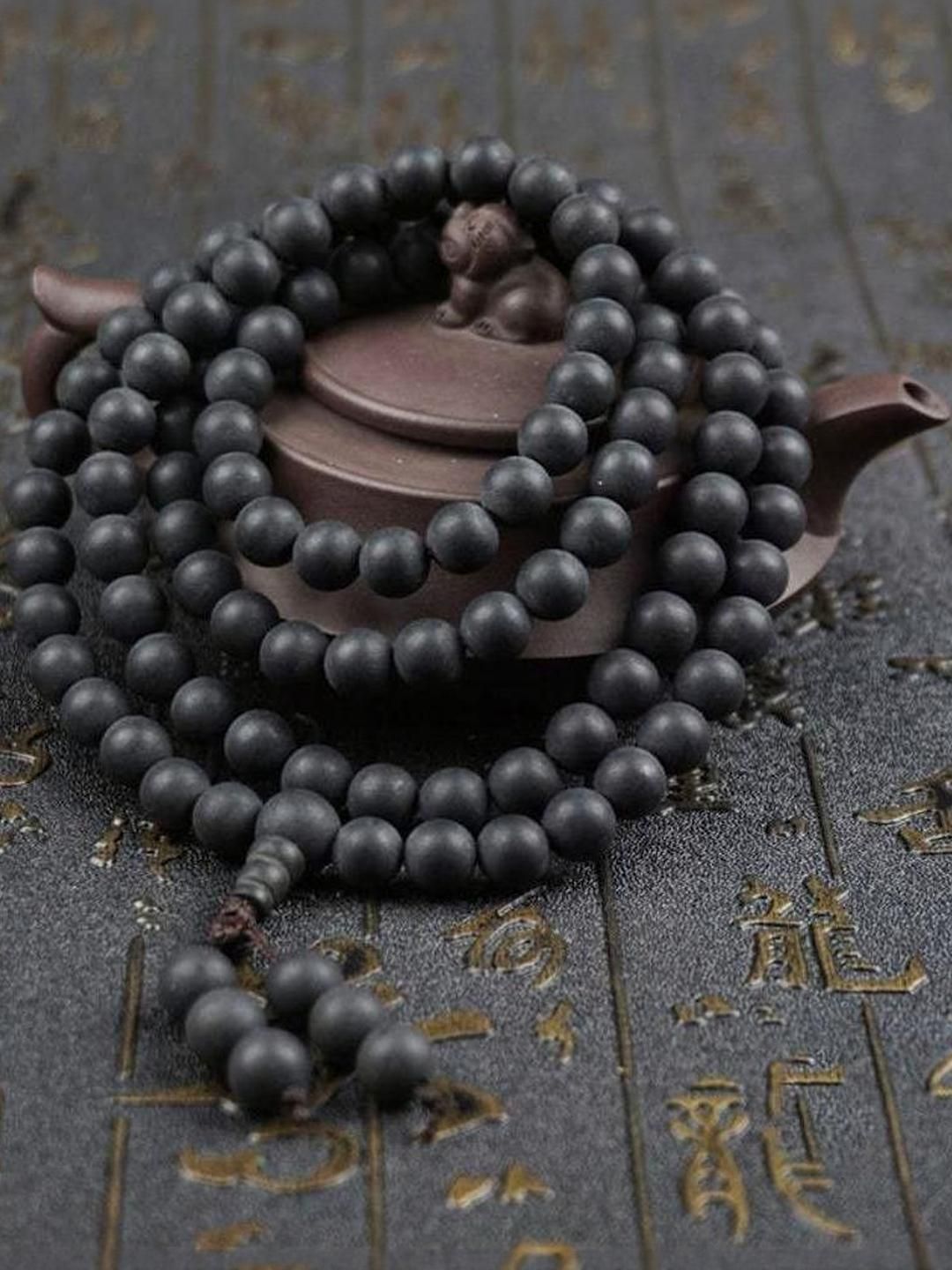 Divine souvenirs Black Alloy Necklace-picture-28