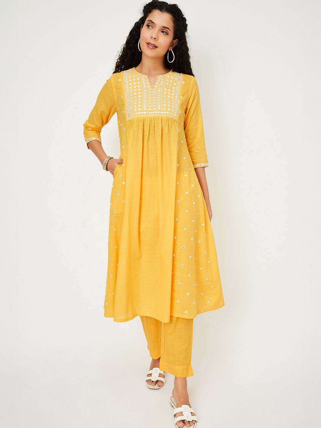 max Women Woven Design Embroidered Kurta with Trousers