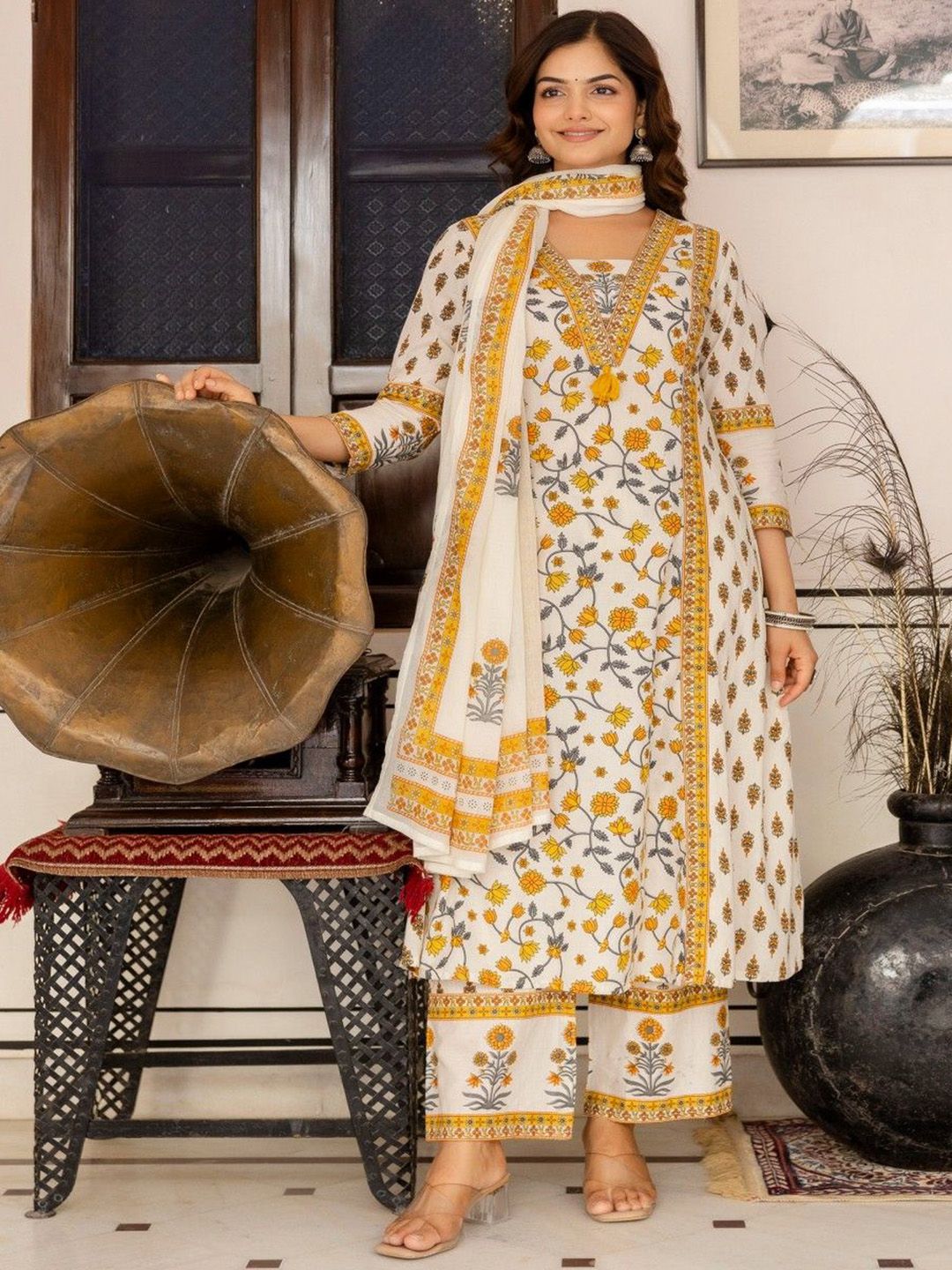 Anouk Floral Printed Bagru Pure Cotton Kurta with Palazzos & Dupatta-picture-31