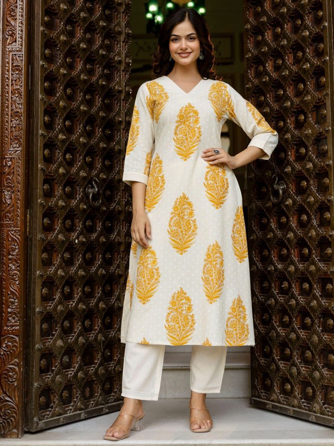 Anouk Women Floral Printed Cotton Kurta with Palazzo-picture-28