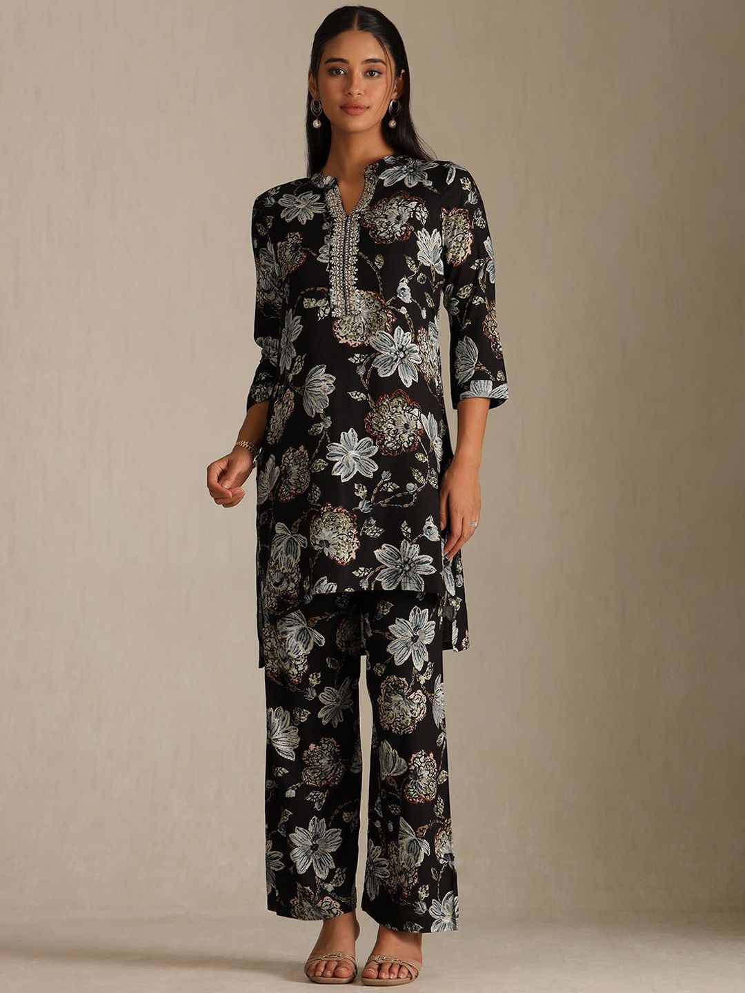 Soch Women Floral Printed Regular Kurta with Palazzos