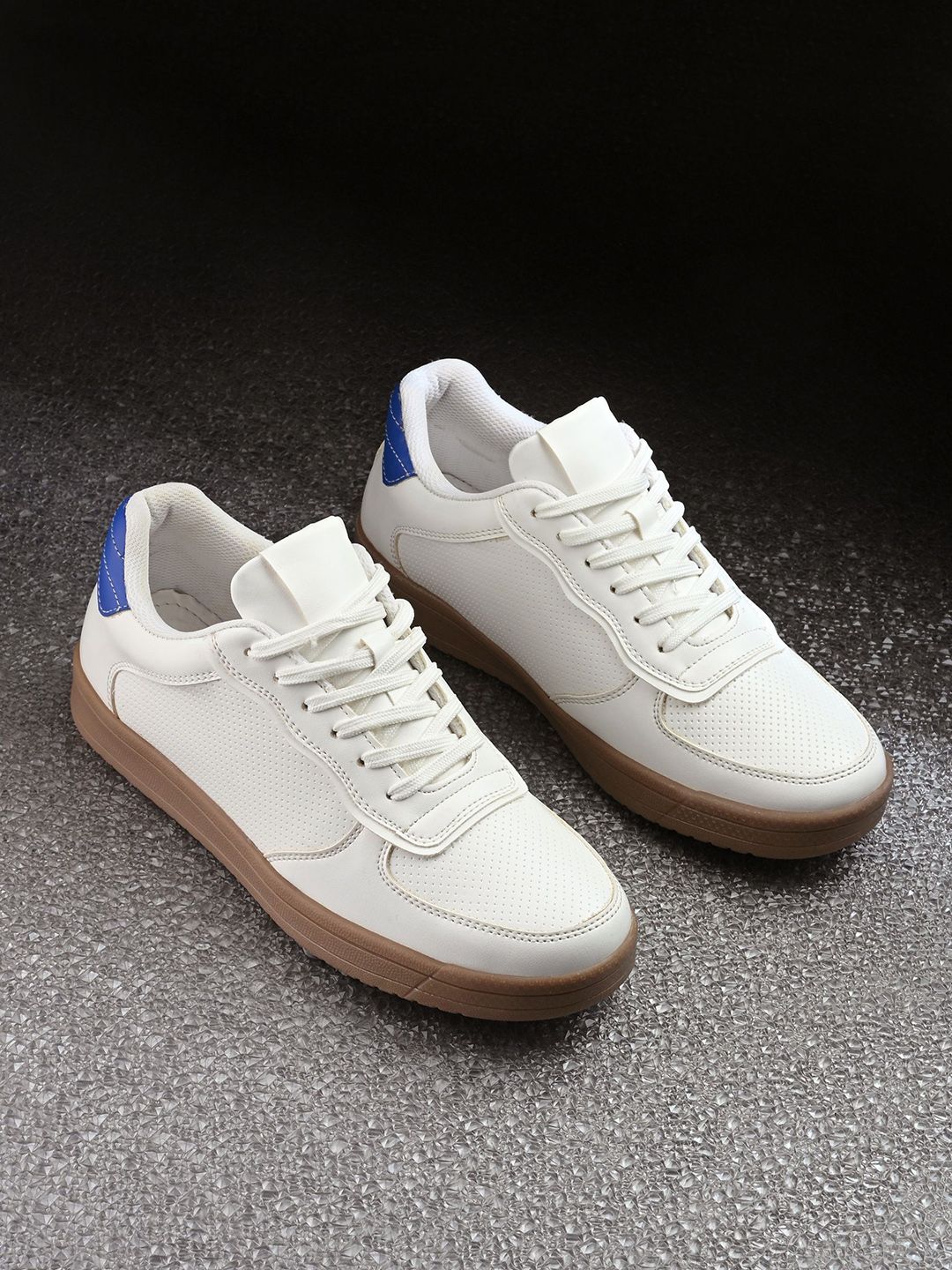 AfroJack Men Colourblocked Sneakers-image-39