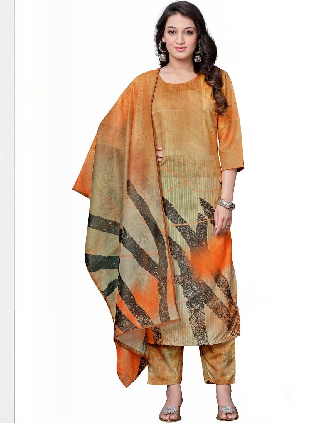 PARVOTSAV Women Printed Empire Kurta with Trousers & Dupatta