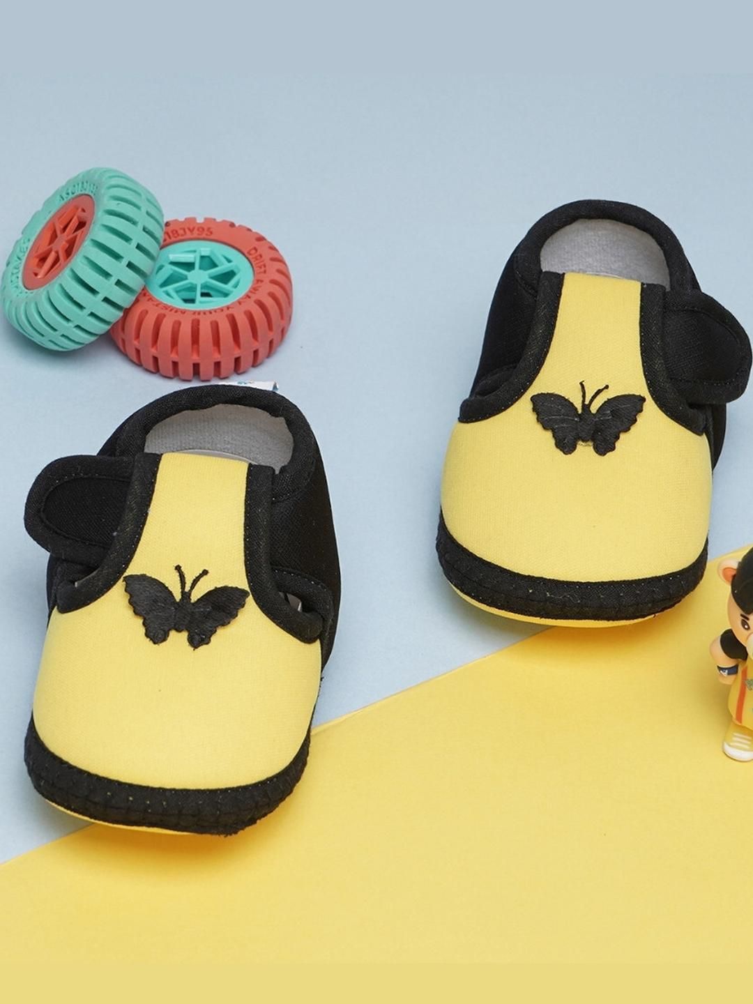 NESKA MODA Yellow Cotton Booties-picture-20