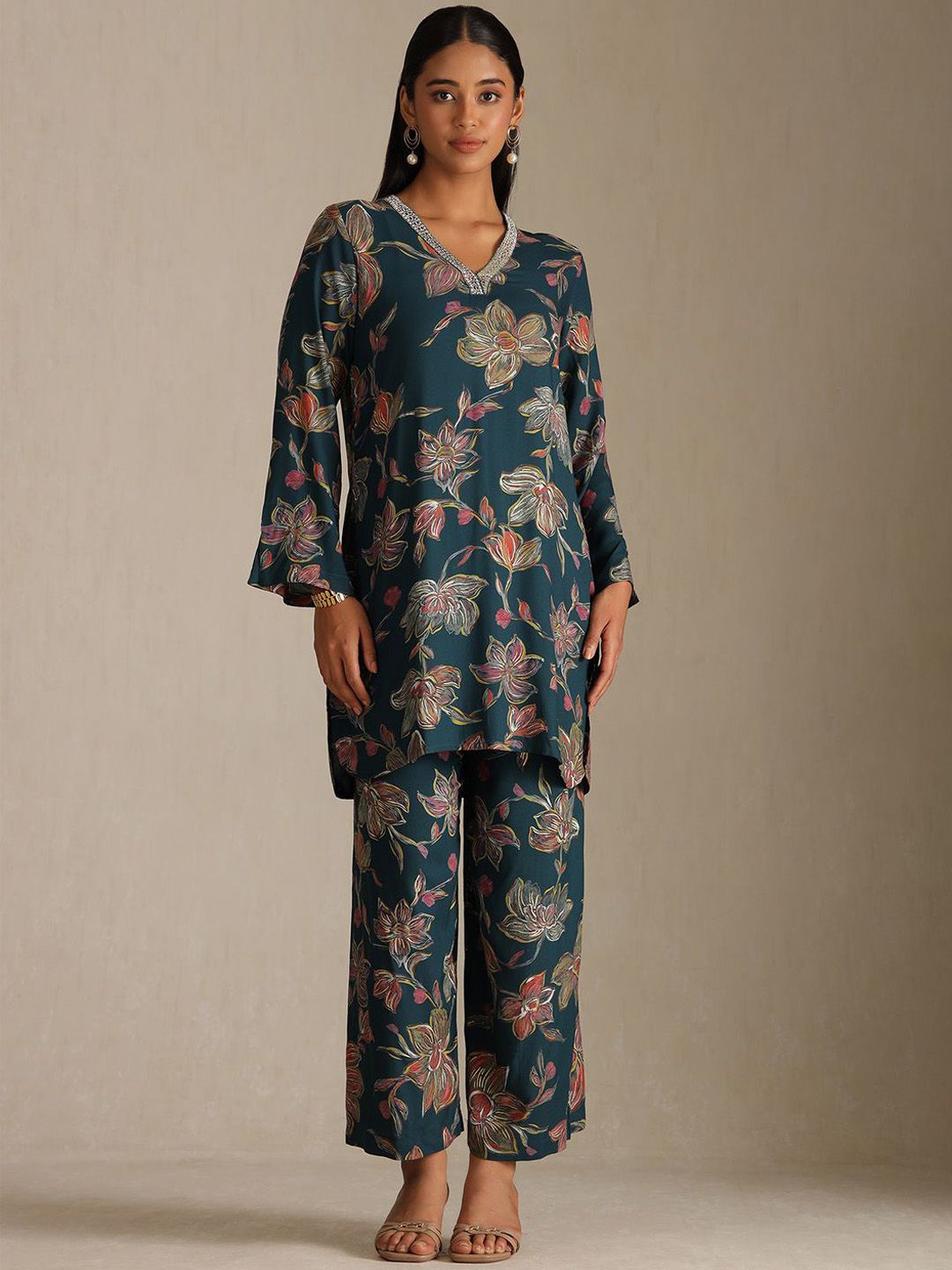 Soch Women Floral Printed Kurta with Palazzo