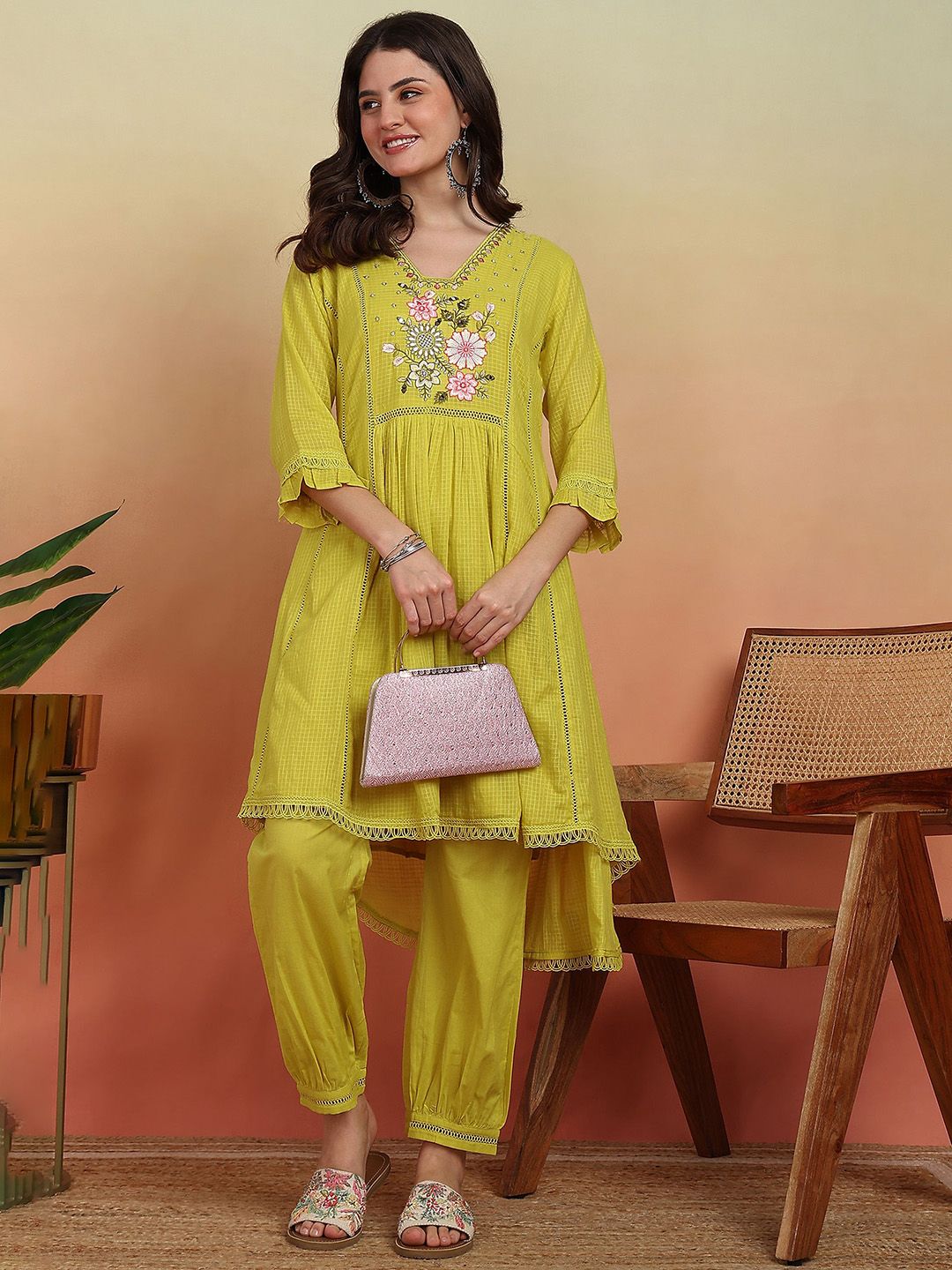 Sangria Women Floral Embroidered Kurta with Trousers