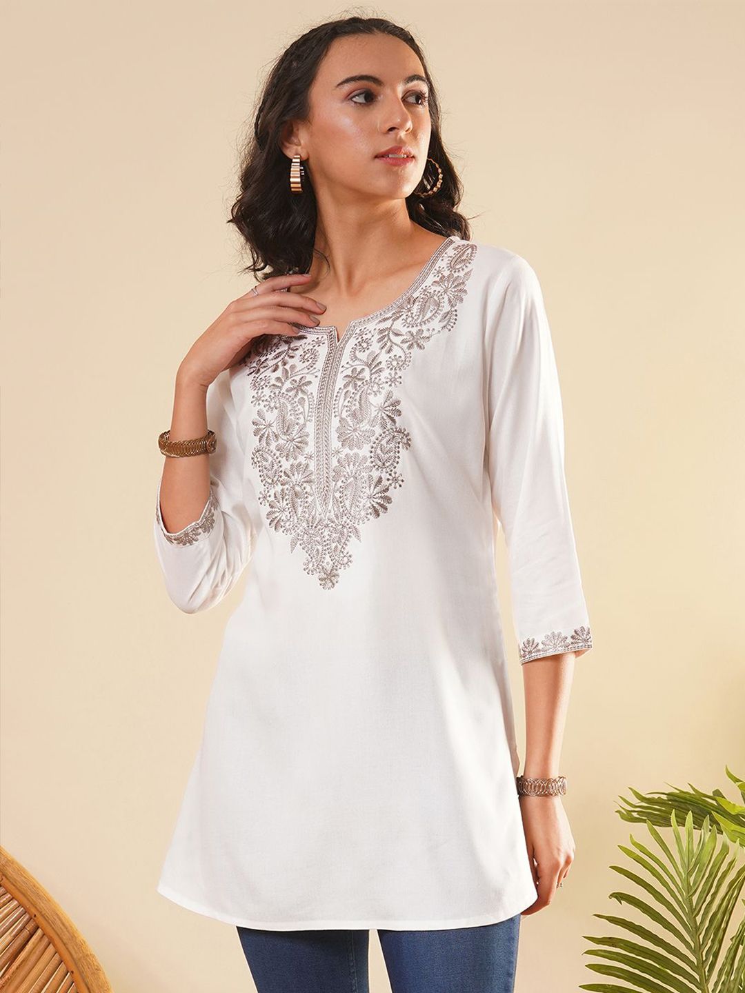 ZOLA Women Floral Embroidered Kurti-picture-52