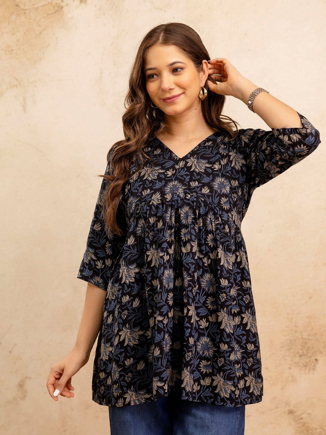 Mialo fashion Floral Printed V-Neck Kurti-picture-21