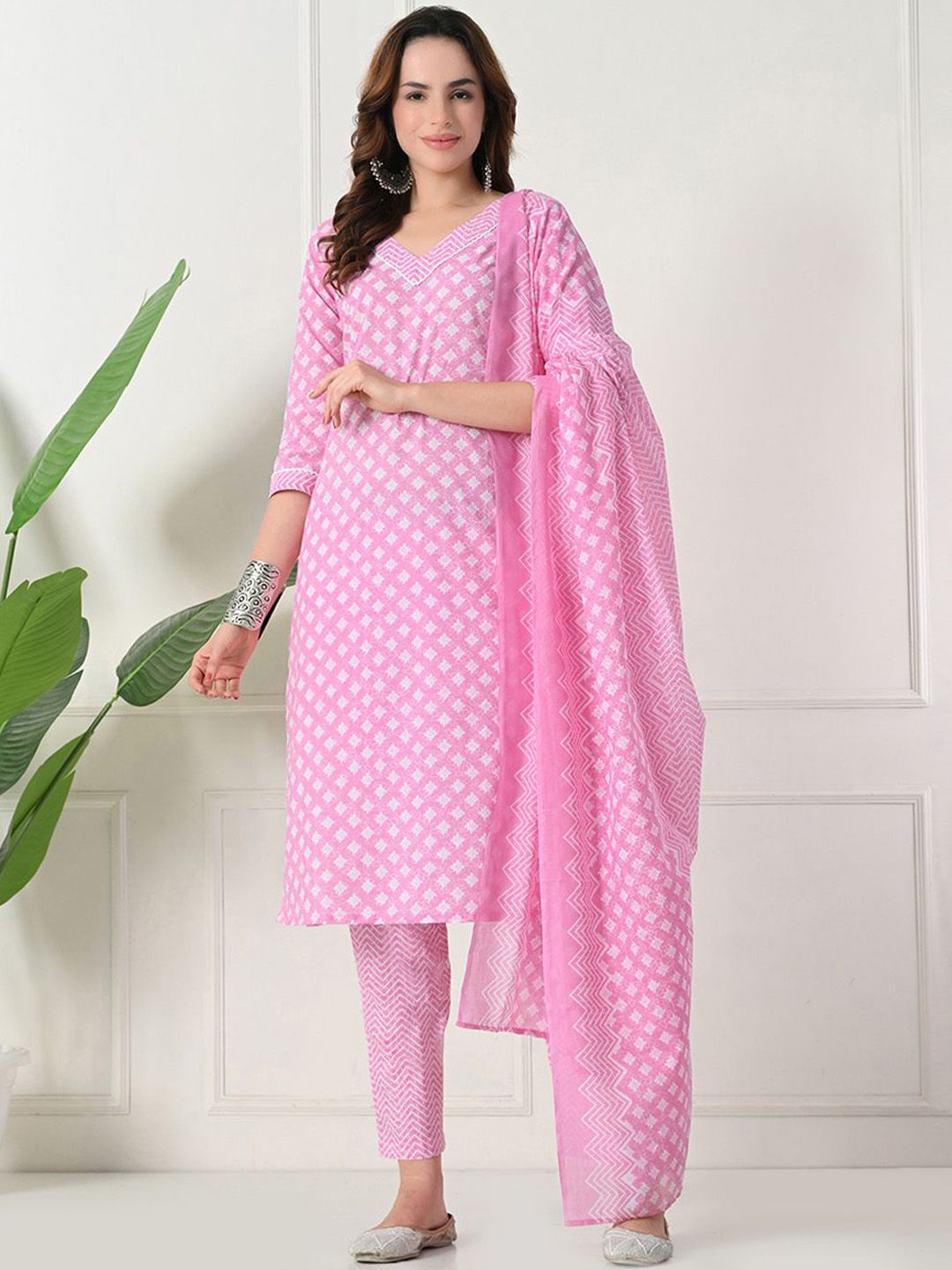 Akshatani Women Ethnic Motifs Printed Regular Pure Cotton Kurta with Trousers & Dupatta