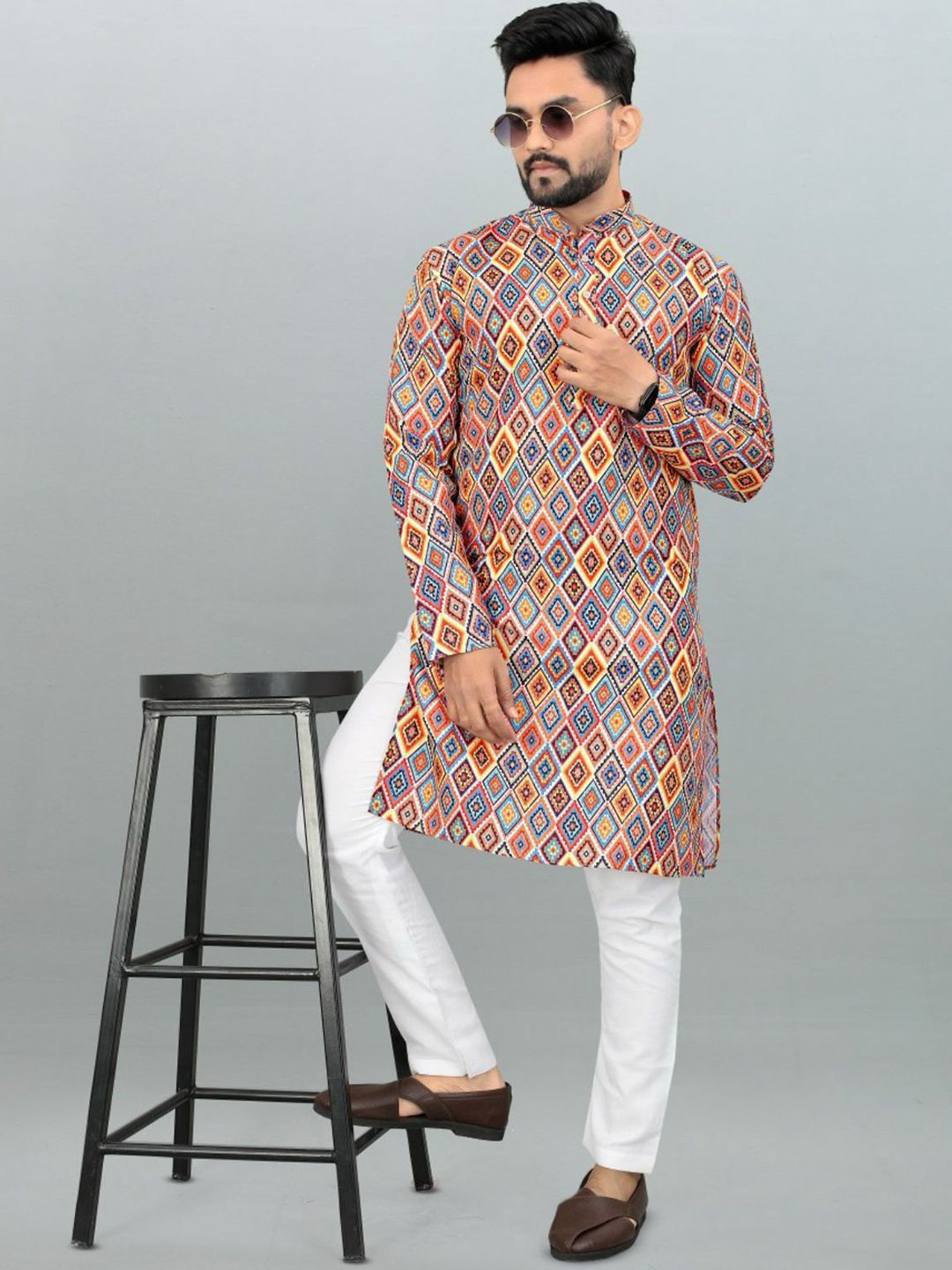 TIGER SNAKE Geometric Printed Mandarin Collar Straight Kurta-picture-15