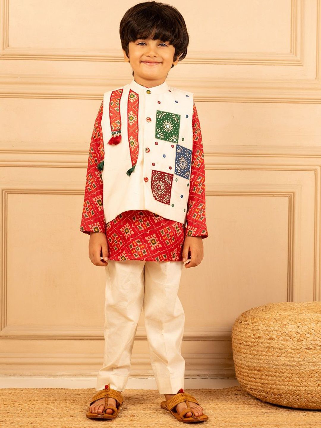Jilmil Boys Ethnic Motifs Printed Regular Kurta Set with Jacket-picture-21