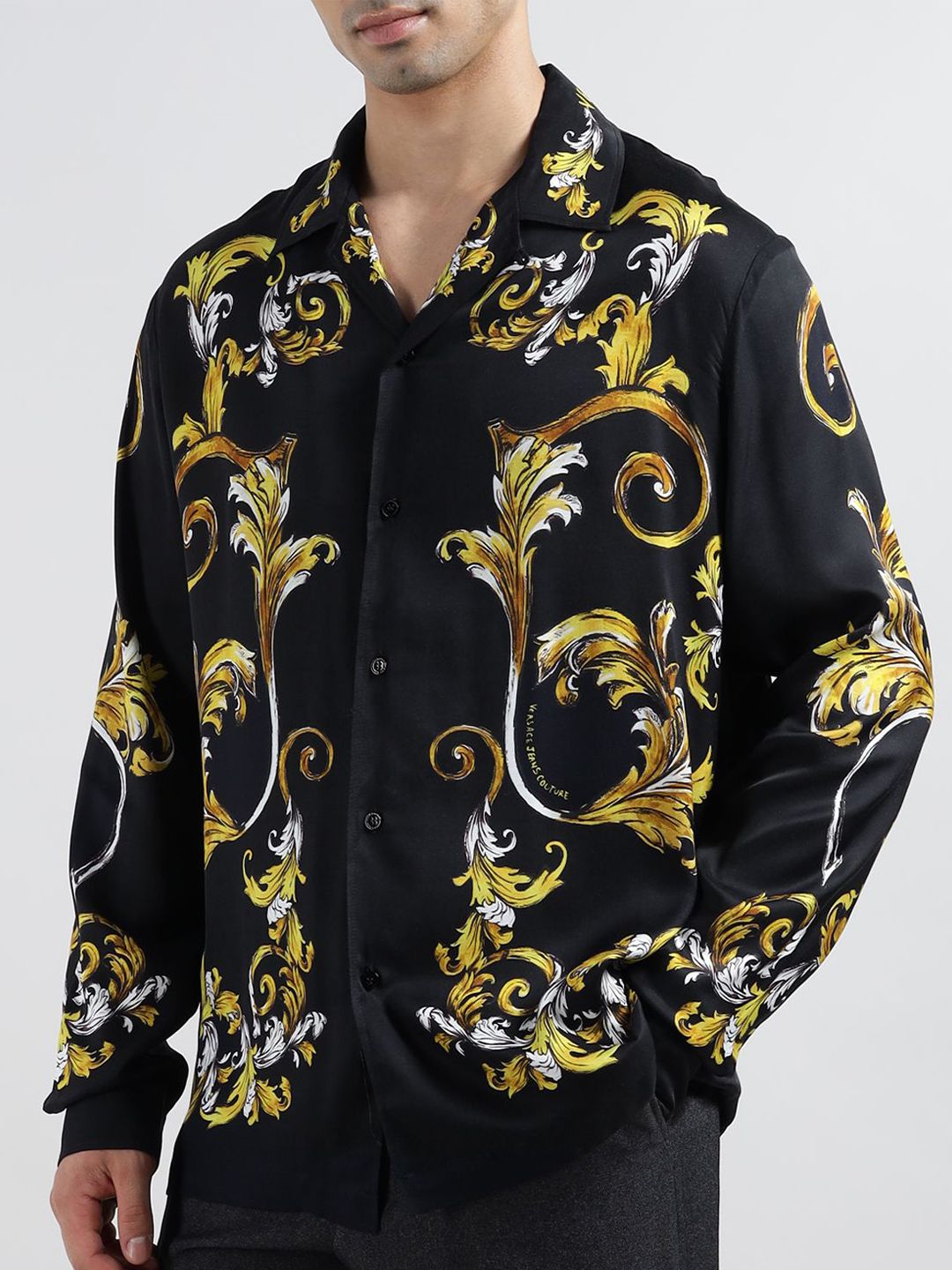 Versace Jeans Couture Men Oversized Fit Abstract Printed Spread Collar Casual Shirt-picture-20