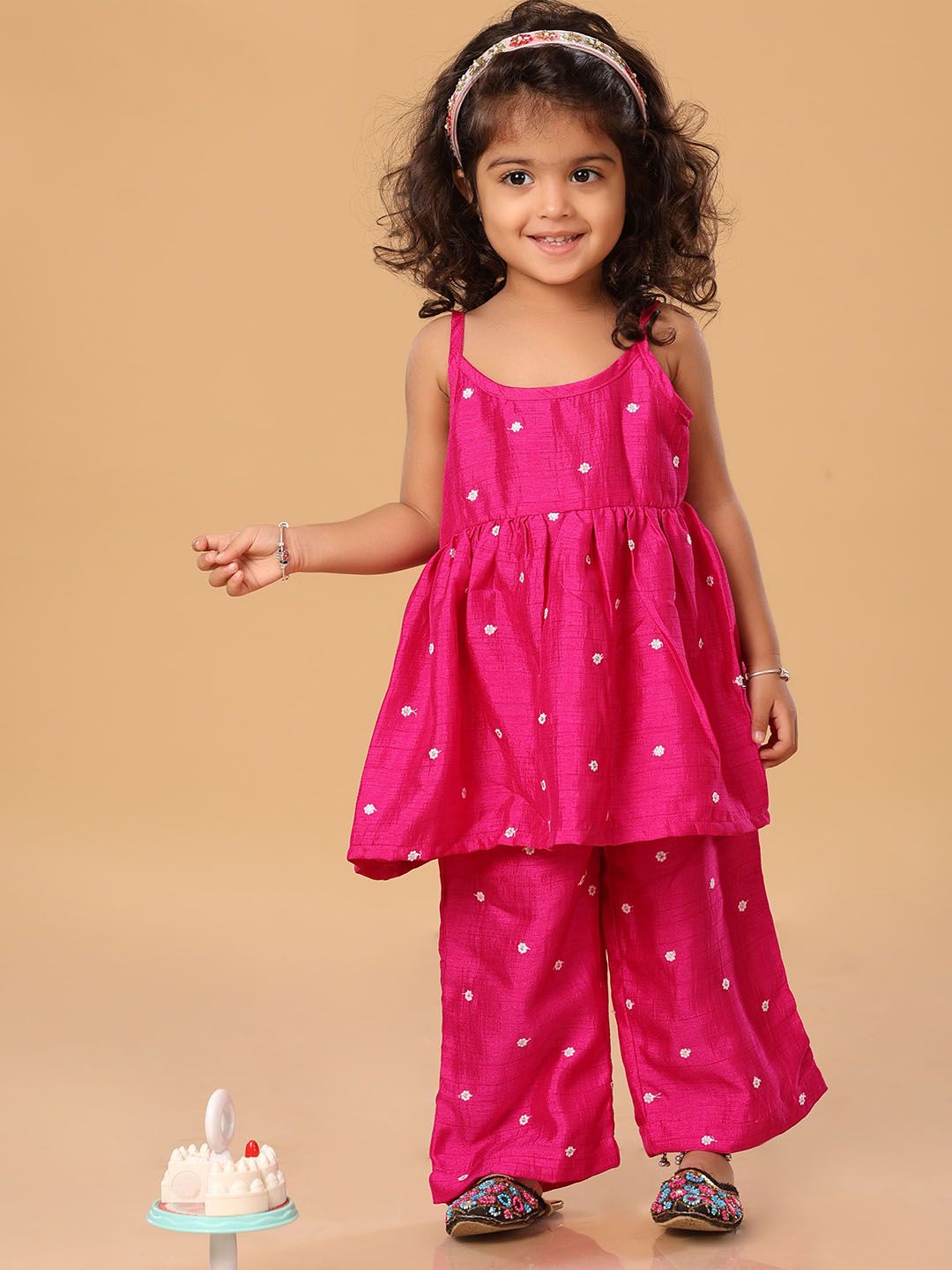 The Mini Trunk Girls Ethnic Motifs Embroidered Regular Thread Work Kurta Set-picture-49