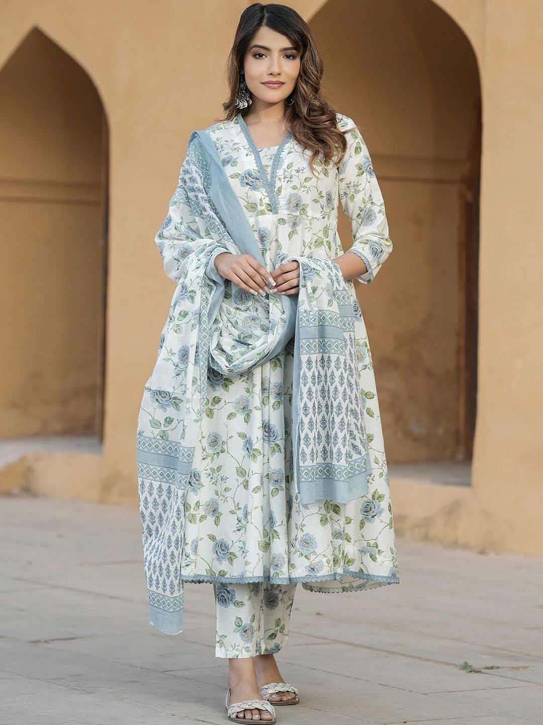 TRAHIMAM Women Ethnic Motifs Printed Regular Pure Cotton Kurta & Trousers With Dupatta